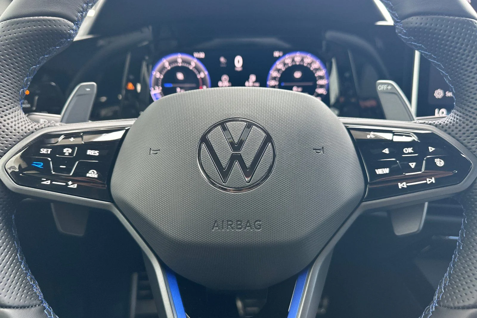 New 2026 Gray Volkswagen 2.0T image 22