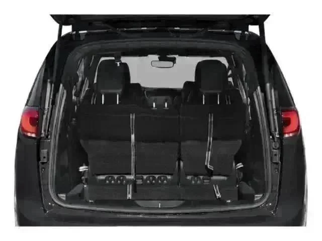 2026 Chrysler Pacifica Select - Photo 8