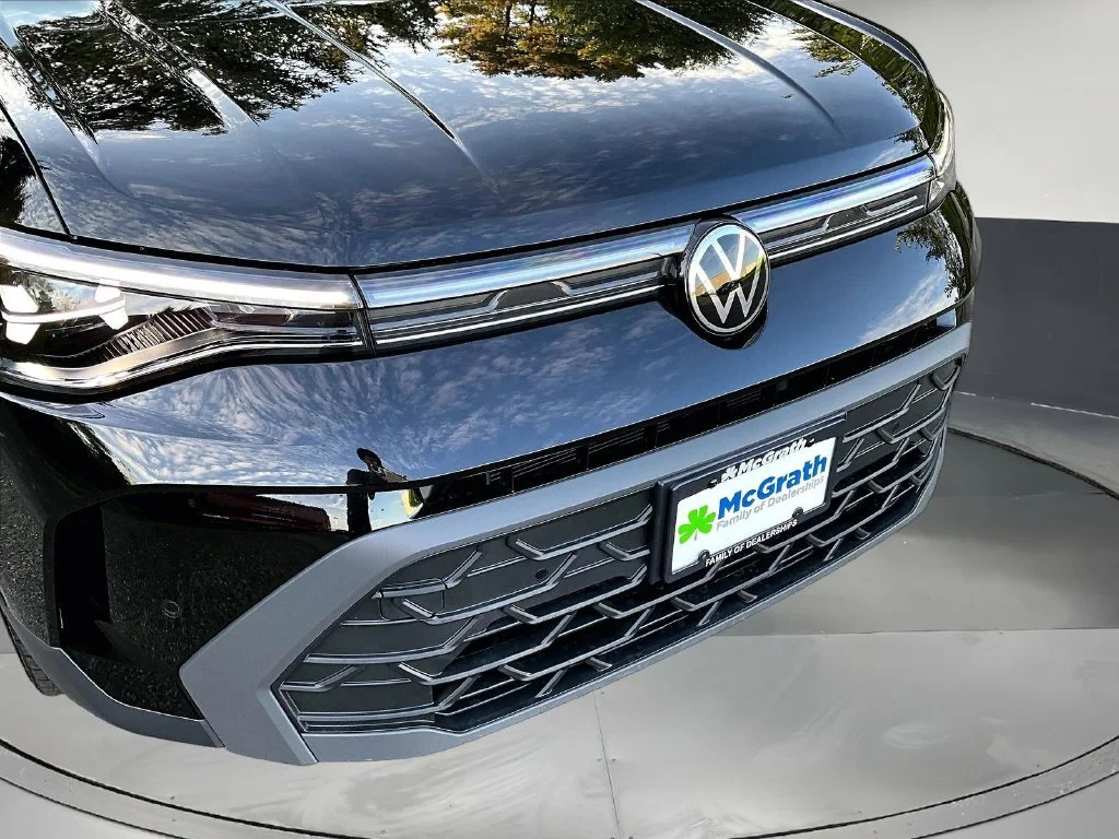 New 2027 Black Volkswagen 1.5T SE Black image 28