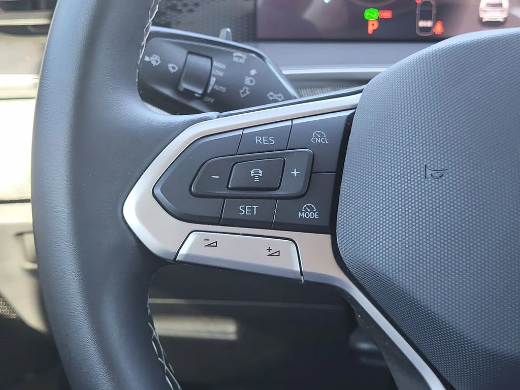2025 Volkswagen Tiguan S - Photo 11