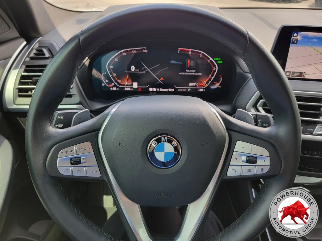 Used 2024 White BMW sDrive30i image 34