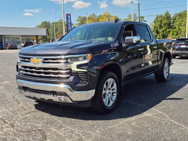 Used 2024 Gray Chevrolet LTZ image 8