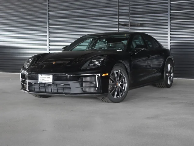 Certified Pre-Owned 2025 Porsche Panamera With Navigation
