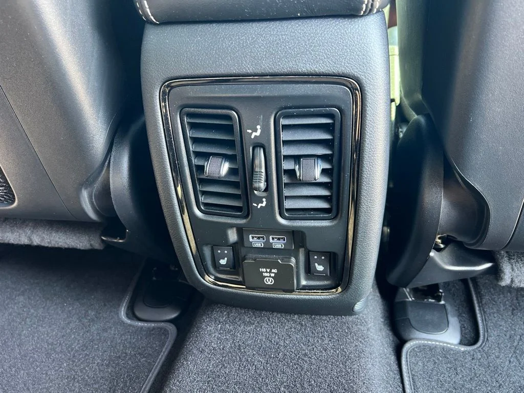 Used 2020 White Dodge SRT image 24