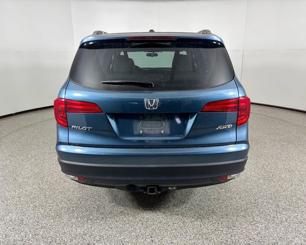 Used 2018  Honda EX image 7