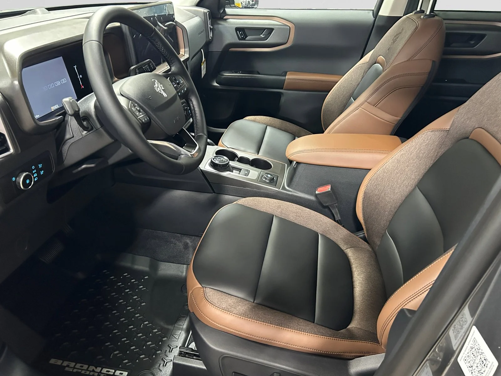 New 2026 Carbonized Grey Metallic Ford Outer Banks image 13