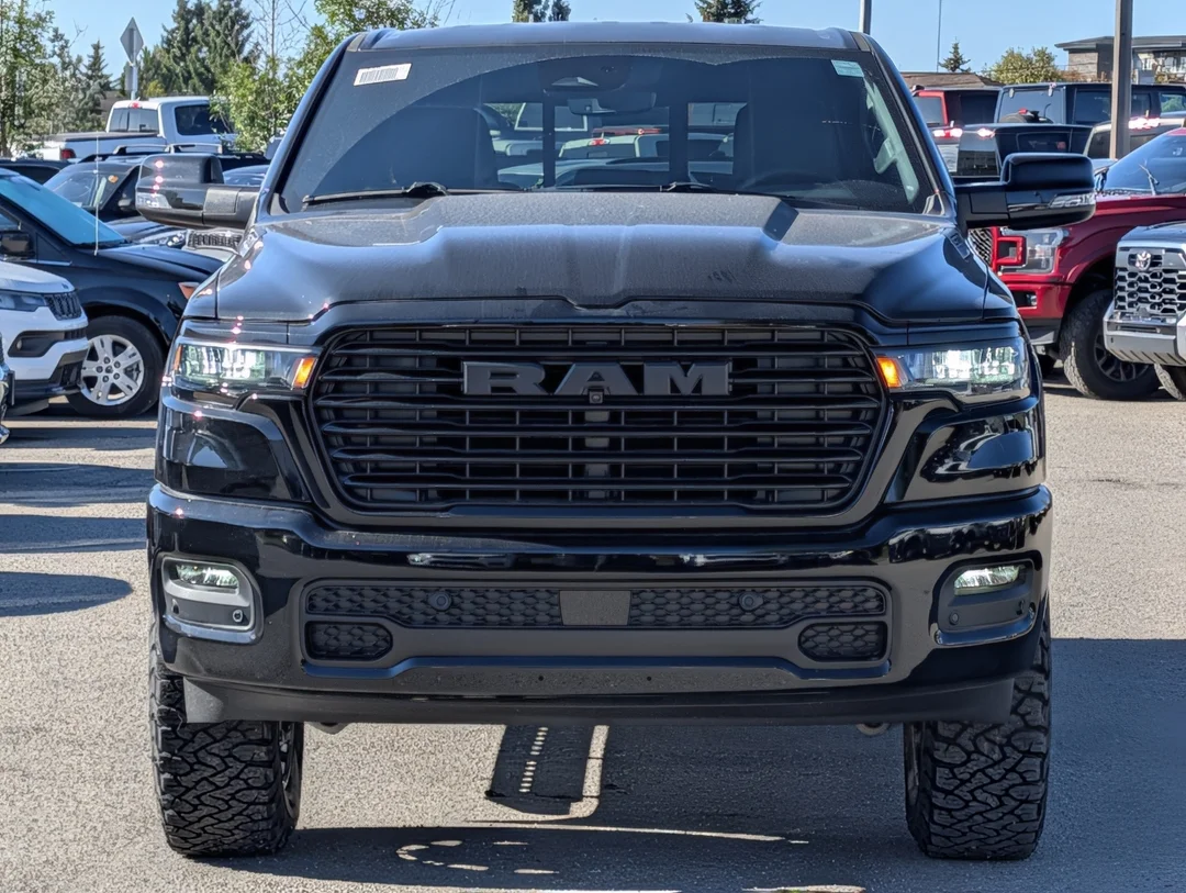 New 2026 Black RAM Sport - - LIFT KIT - FUEL WHEELS - OFFROAD RUNNING BOARDS - Remote Start - Tow Hitch image 3