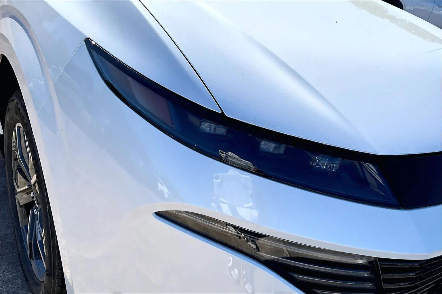 New 2026 Everest White Pearl TriCoat Nissan SL image 21