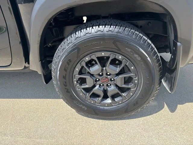Certified Used 2022 Black Nissan PRO-4X image 12