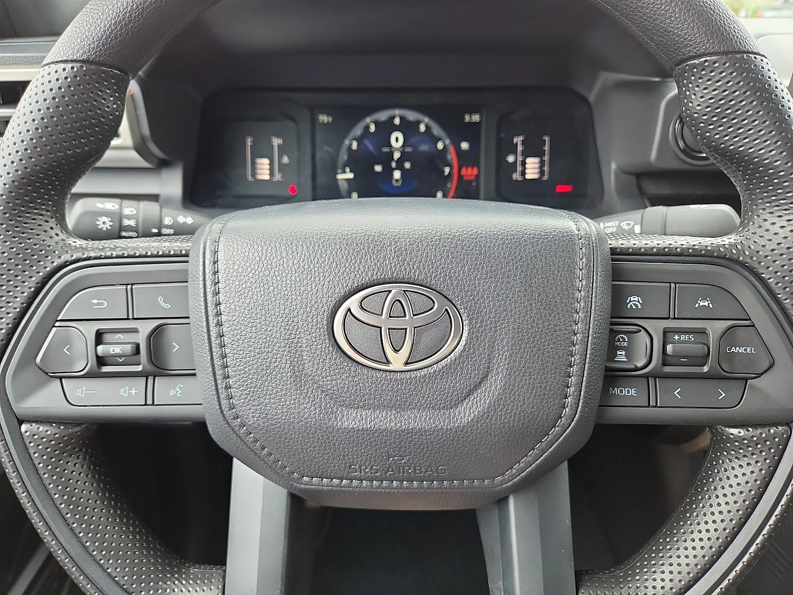New 2026 Ice Cap Toyota SR5 image 14