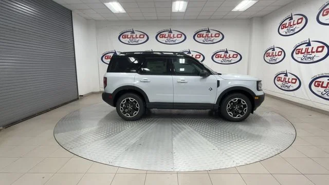 New 2026 Space White Metallic Ford Outer Banks image 11