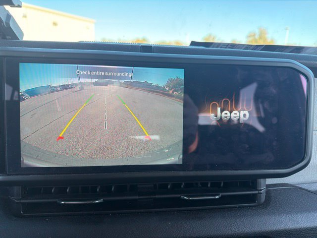 Used 2024 Blue Jeep Sport S image 20