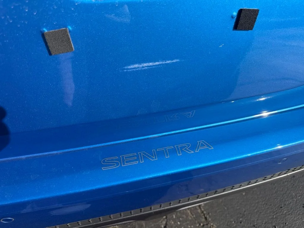 Used 2021 Blue Nissan SR image 16
