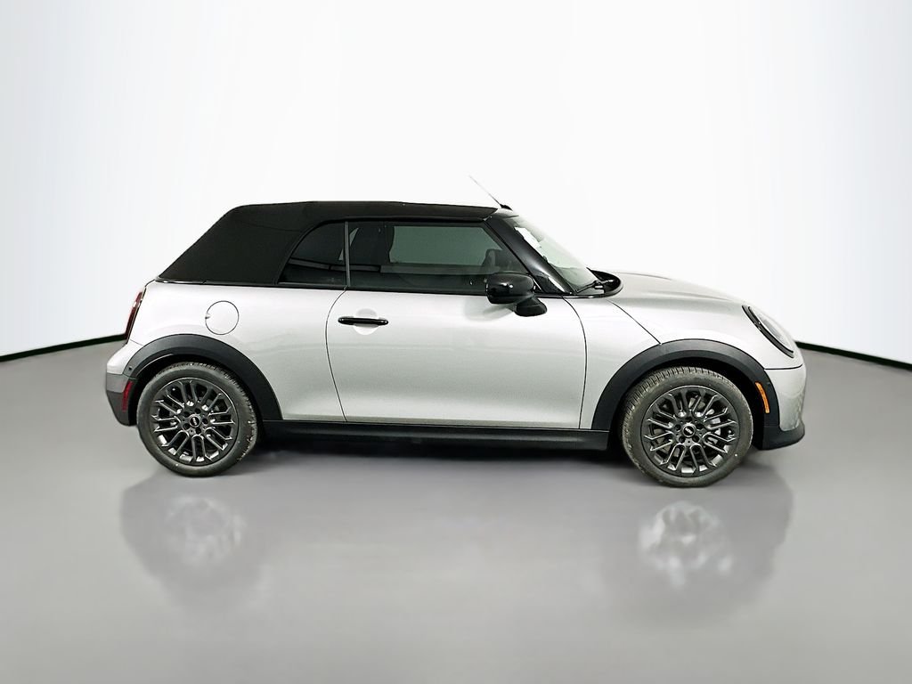 Certified Used 2025 Silver MINI Iconic image 4