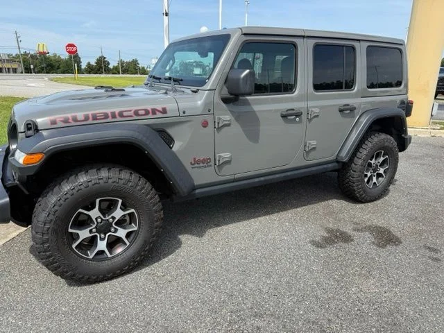 Used 2022 Gray Jeep Unlimited Rubicon image 1