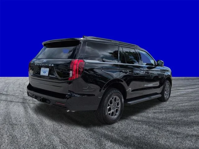 New 2027 Agate Black Metallic Ford Active image 4
