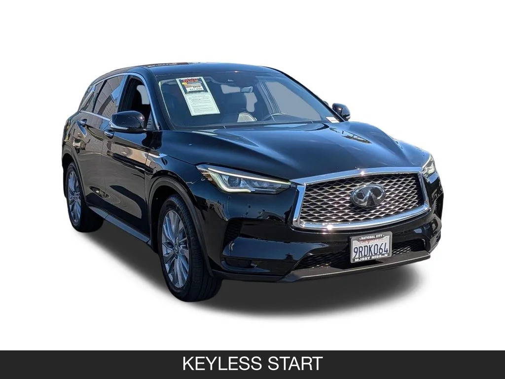 Used 2024 Black INFINITI PURE image 2