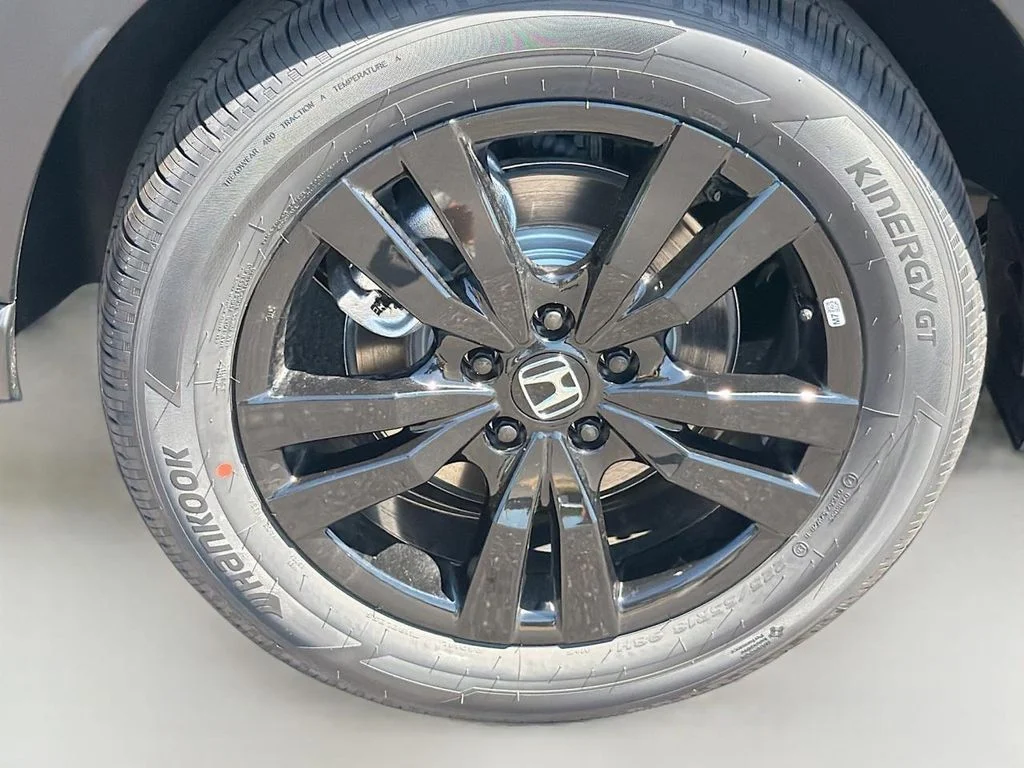 New 2027 Urban Gray Pearl Honda Sport image 10