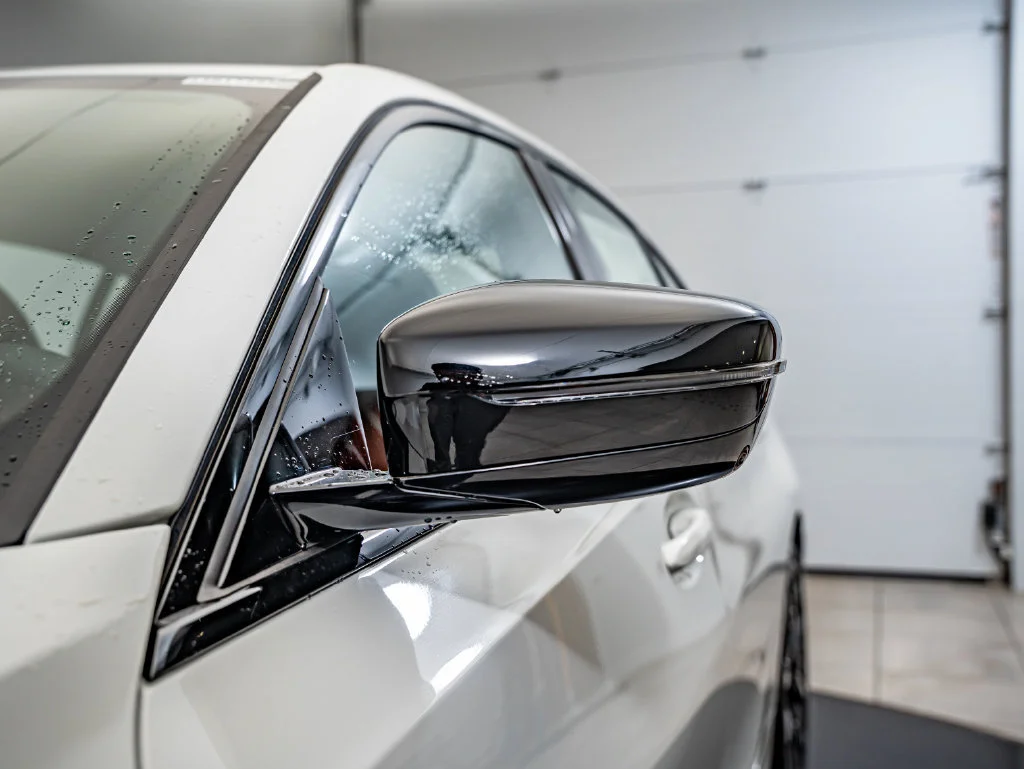 New 2026 Alpine White BMW 330i xDrive image 9