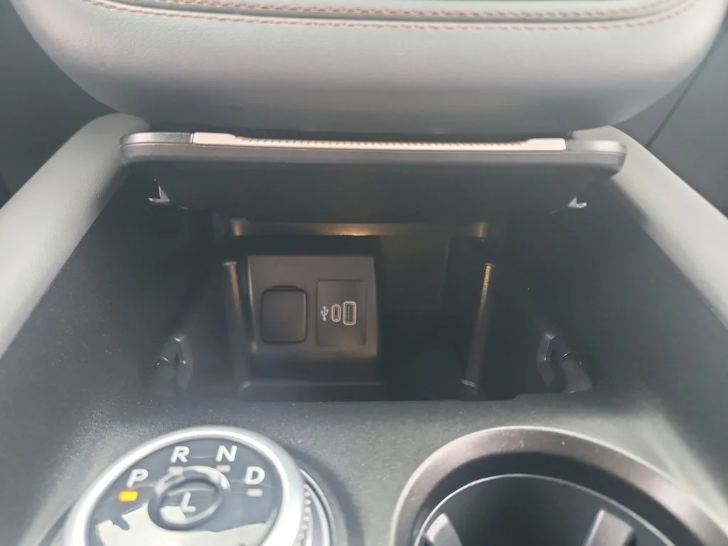 Used 2025 Gray Ford Active image 23
