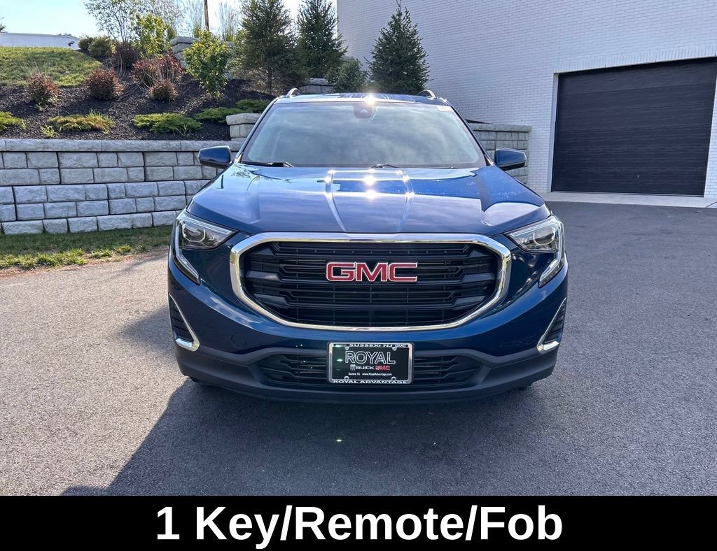 Certified Used 2021 BLUE EMERALD METALLIC GMC SLE image 2