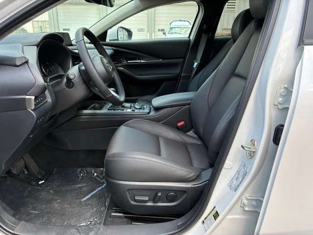 2026 Mazda CX-30 Premium - Photo 7