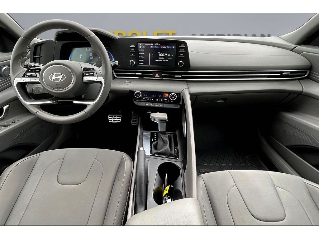 Used 2026 Gray Hyundai SEL Sport image 12
