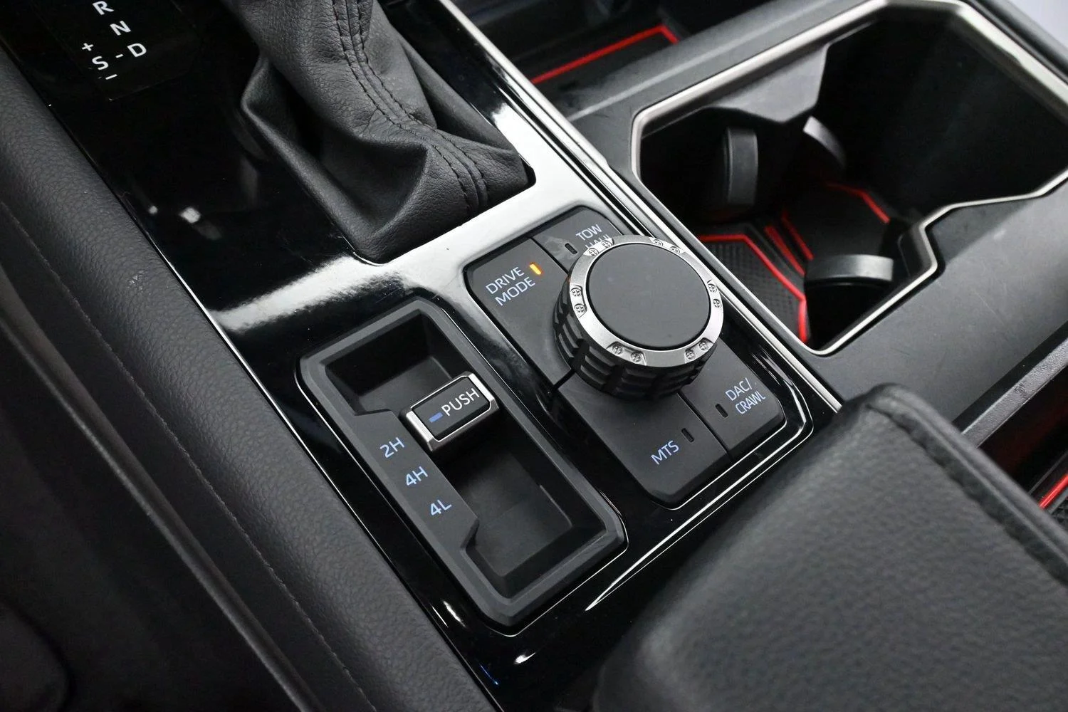 Used 2024 Ice Cap Toyota Limited image 19