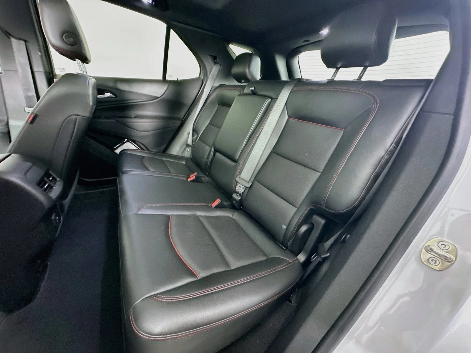Used 2023 Summit White Chevrolet RS image 26