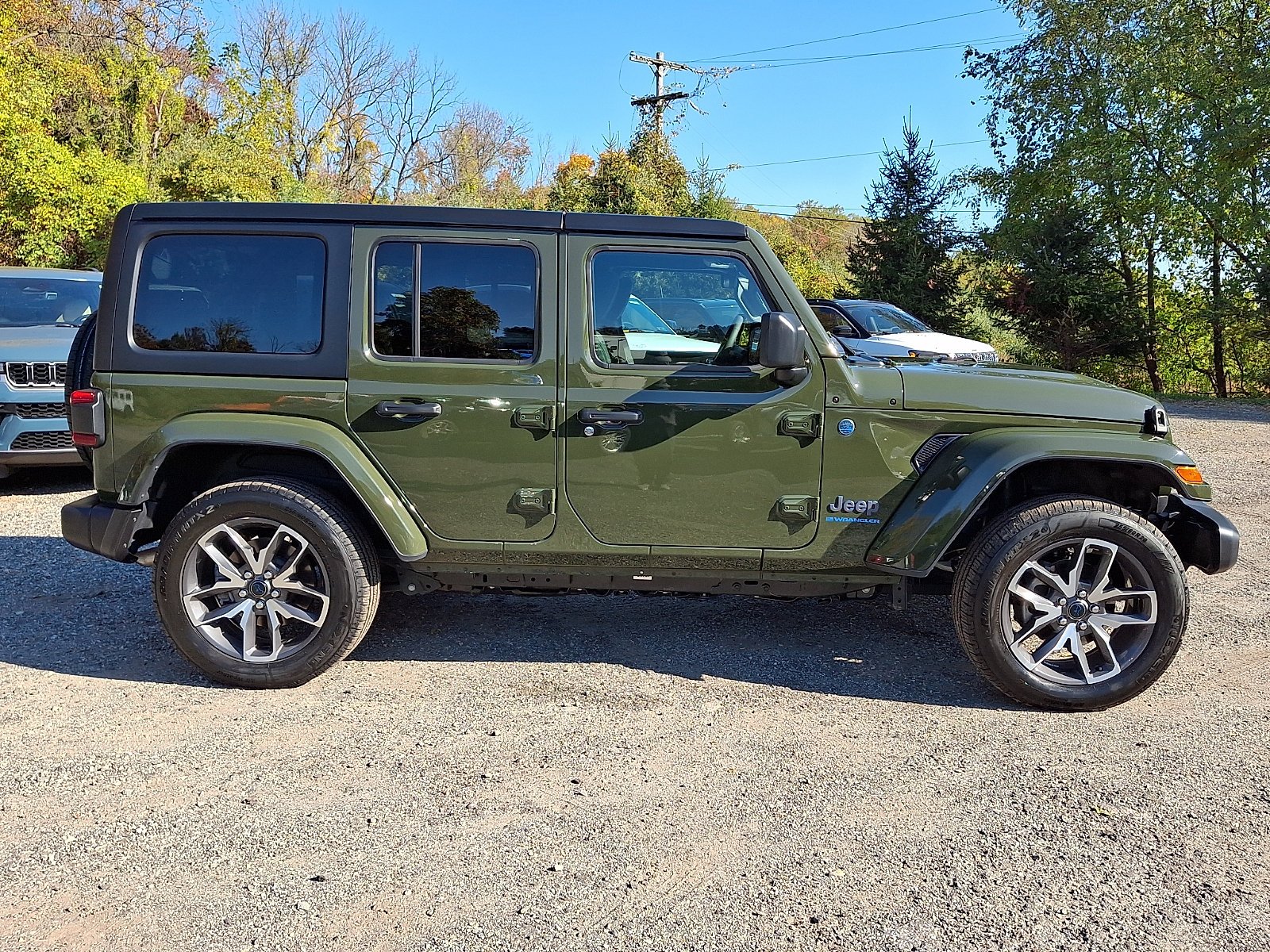Used 2024 Sarge Green Clearcoat Jeep Sport S image 7