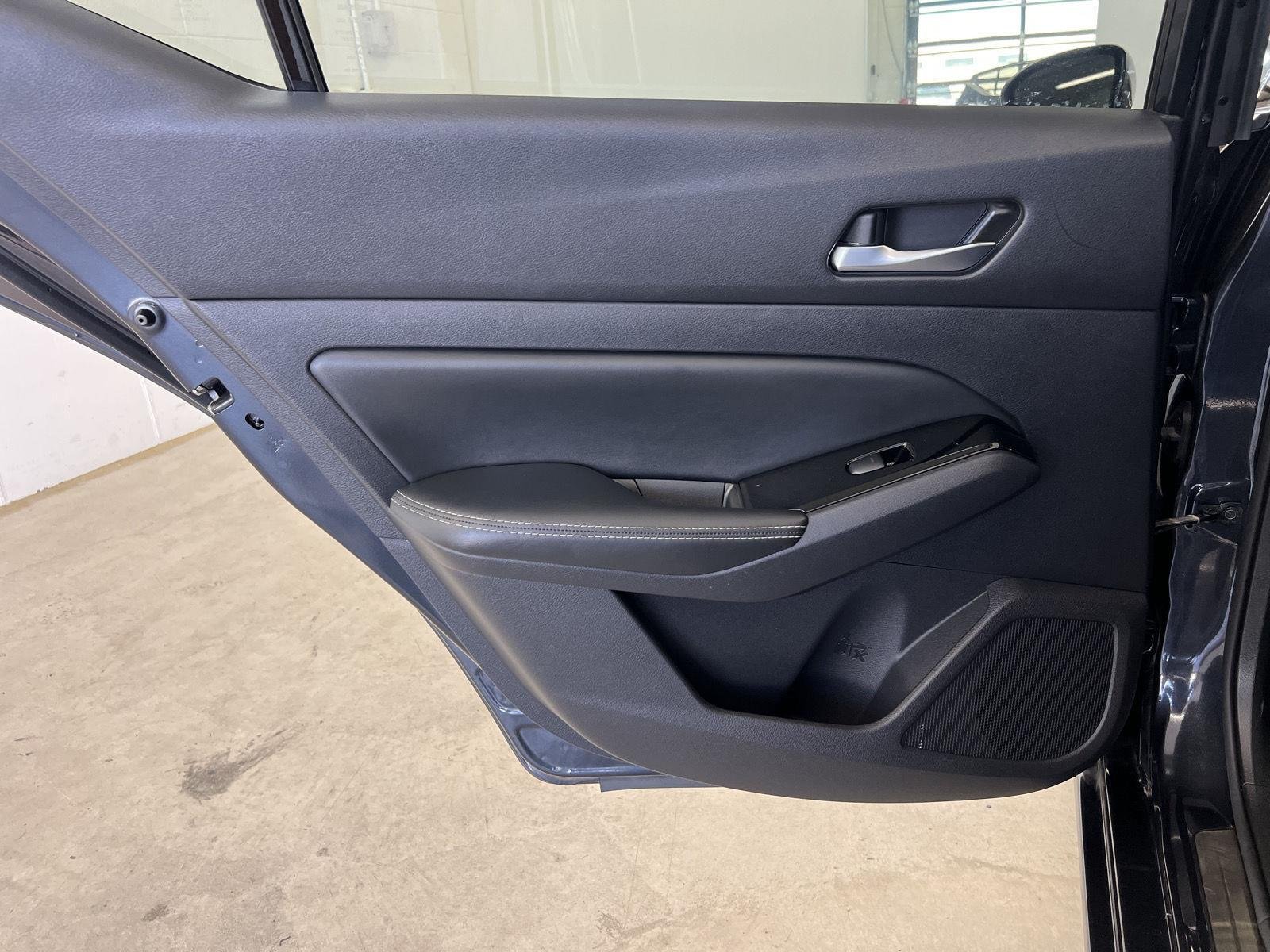 2020 Nissan Altima SL - Photo 24