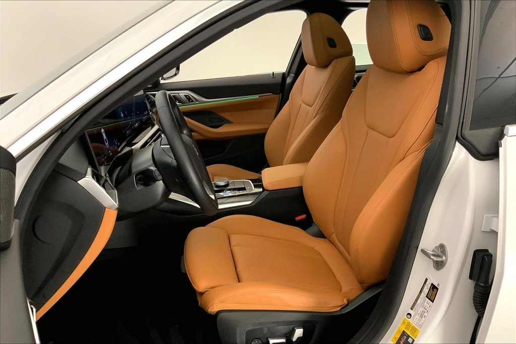 Certified Used 2024 Mineral White Metallic BMW  image 12