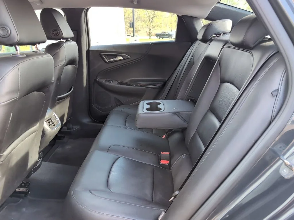 Used 2017 Gray Chevrolet LT image 21