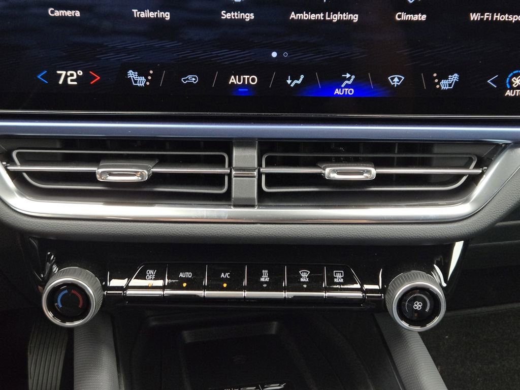 2026 Chevrolet Equinox EV 2LT - Photo 10