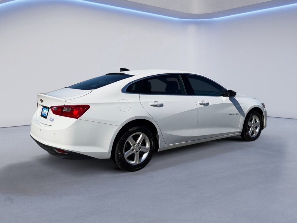 Used 2023 Summit White Chevrolet LS image 3