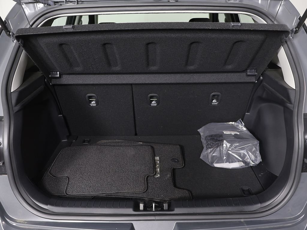2026 Hyundai Venue SEL - Photo 15