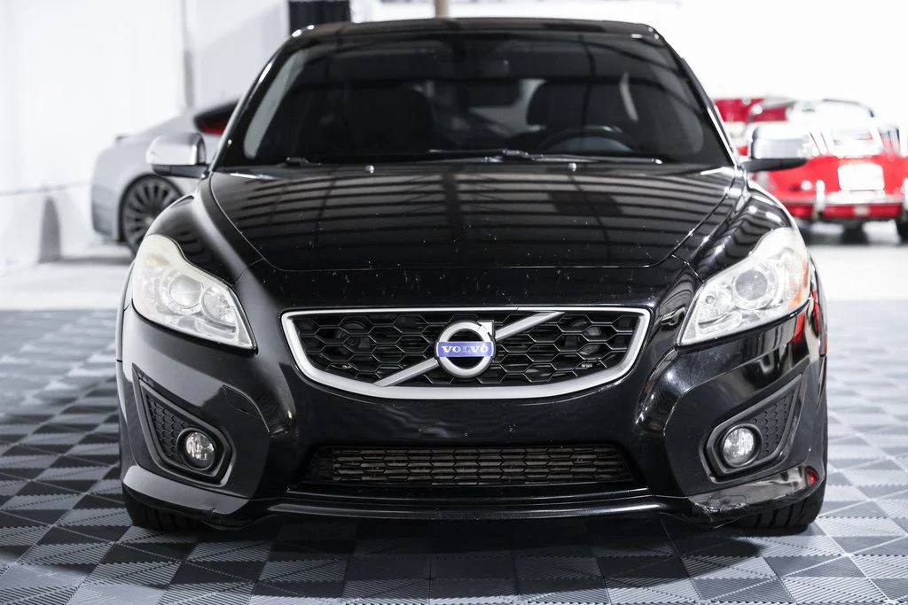 Used 2011 Black Volvo T5 R-Design image 21