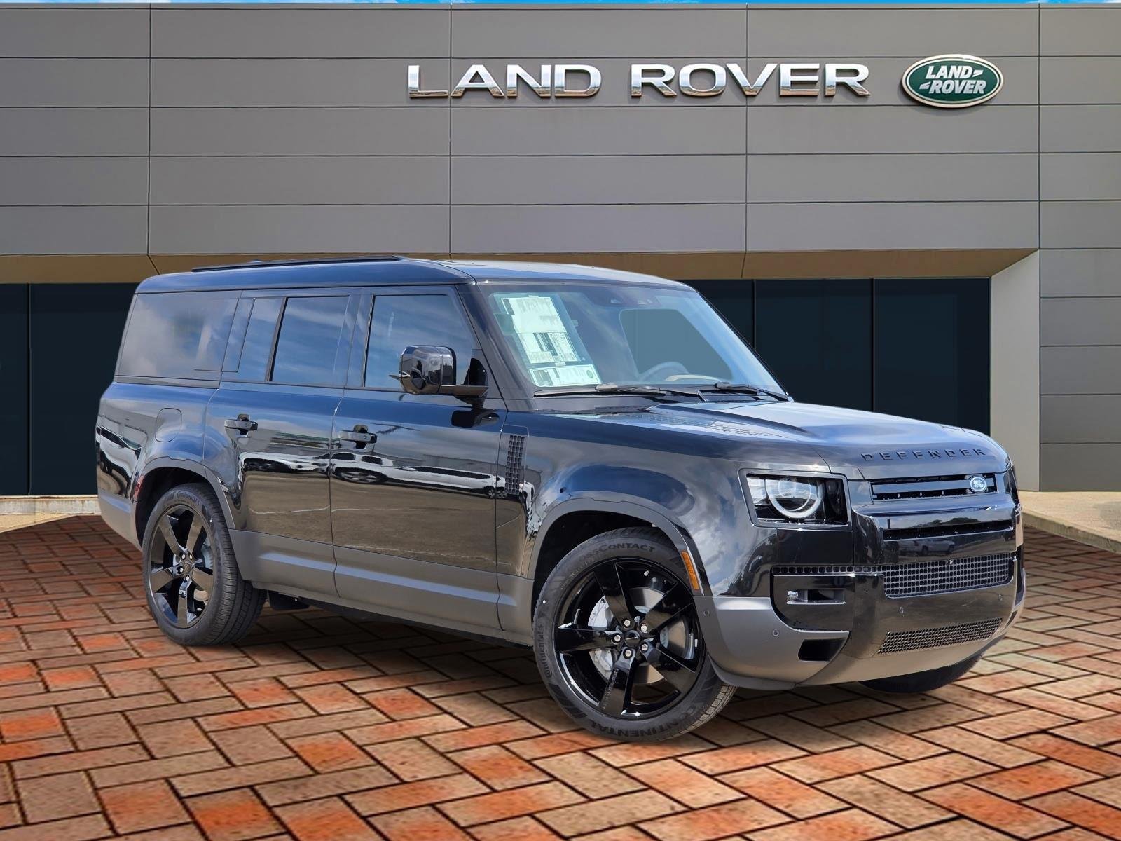 2026 Land Rover Defender 130 S P300's photo