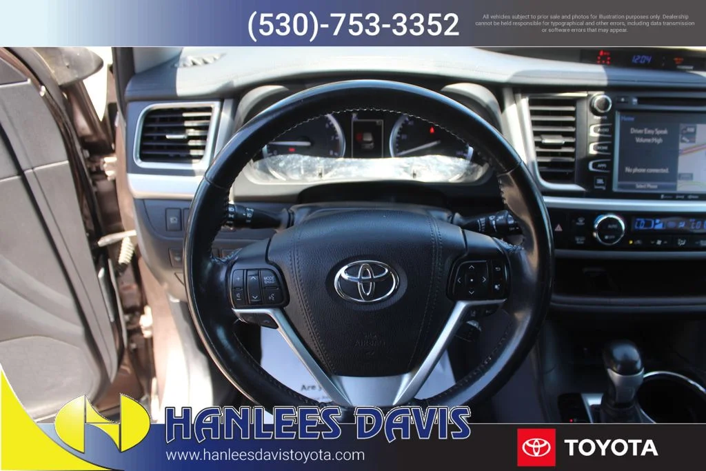 Used 2018 Brown Toyota Limited image 18