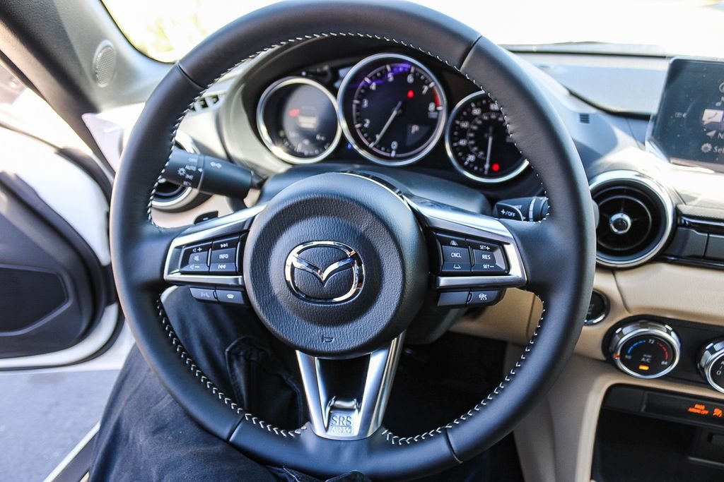 2026 Mazda MX-5 Miata Grand Touring | CarEdge | CarEdge