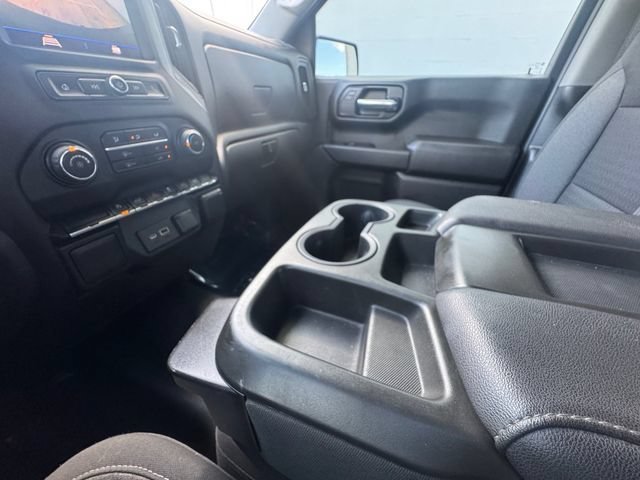 Used 2022 Black Chevrolet Custom image 10