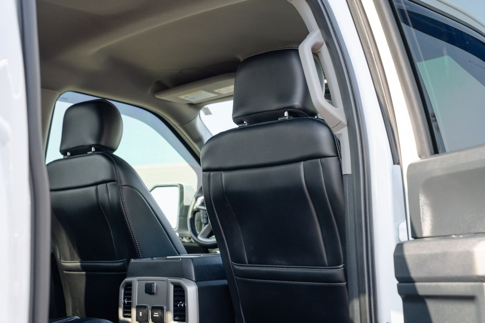 Certified Used 2020 White Ford Lariat image 17