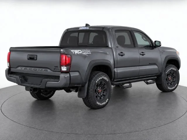 Used 2019 Magnetic Gray Metallic Toyota SR image 3