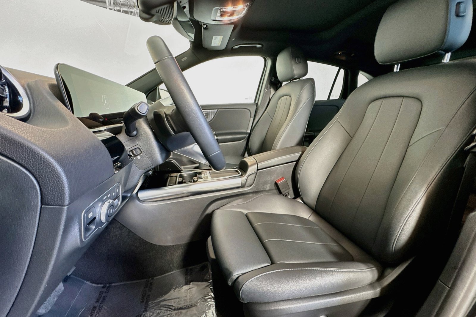 Certified Used 2026 Cosmos Black Metallic Mercedes-Benz GLA 250 image 19