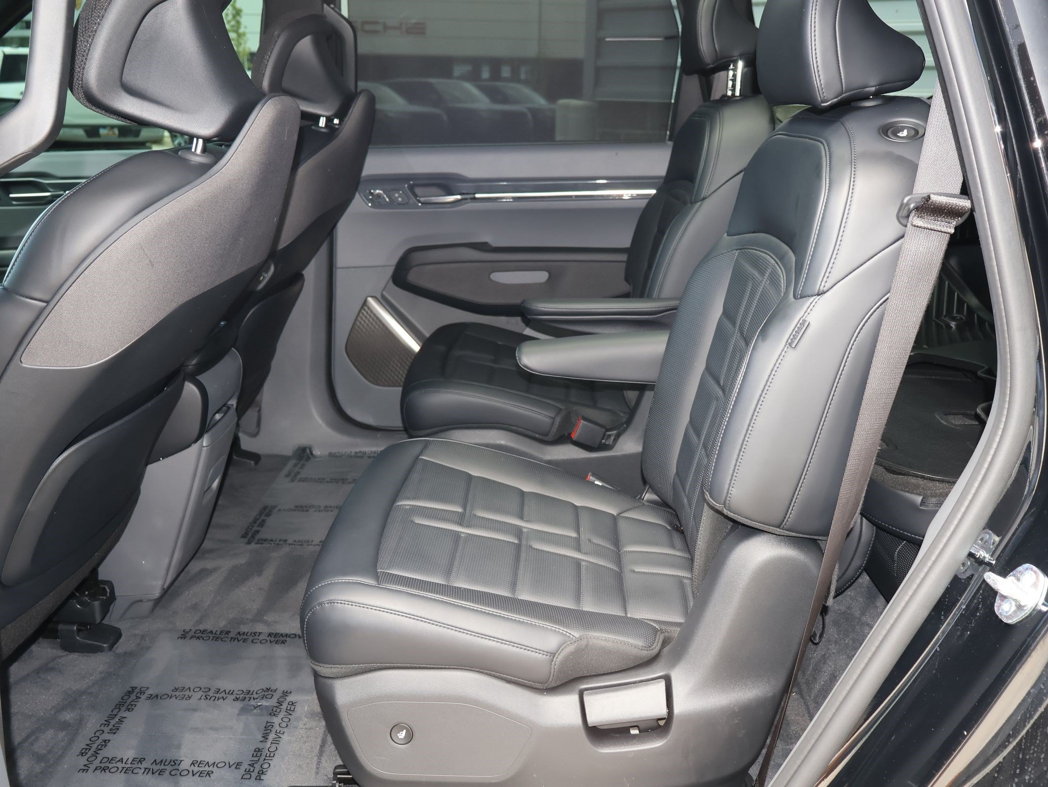 Used 2026 Ebony Black Kia Land image 26
