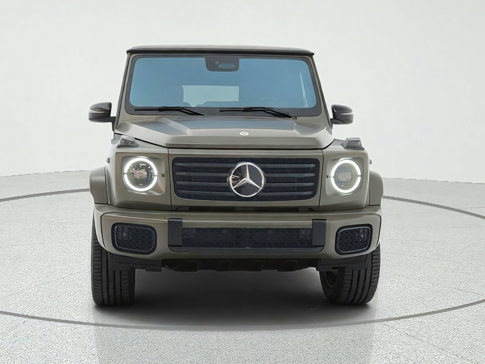 New 2027 MANUFAKTUR Dark Olive Green Magno Mercedes-Benz G 580e SUV image 23