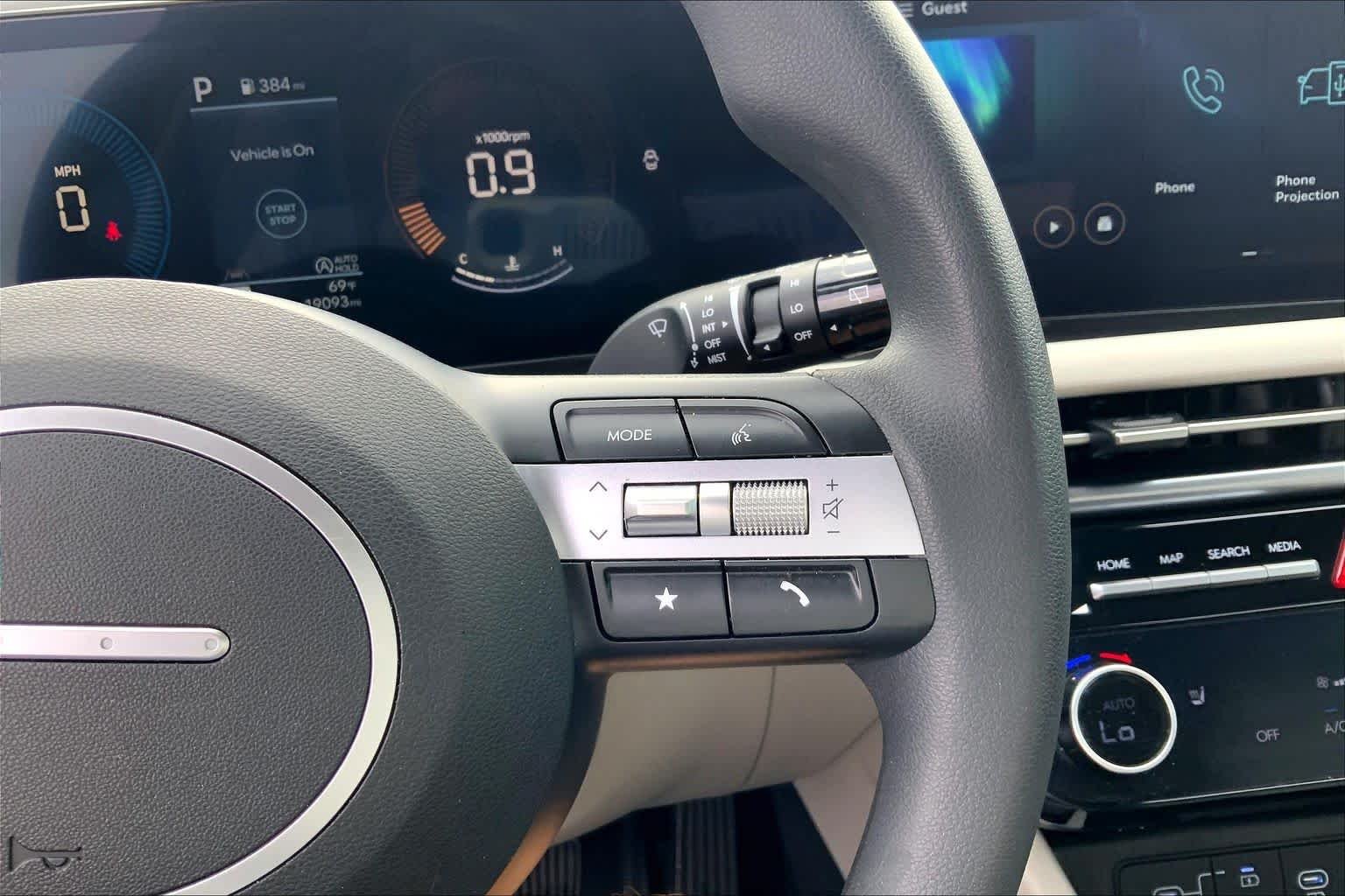 2025 Hyundai Tucson SEL - Photo 25