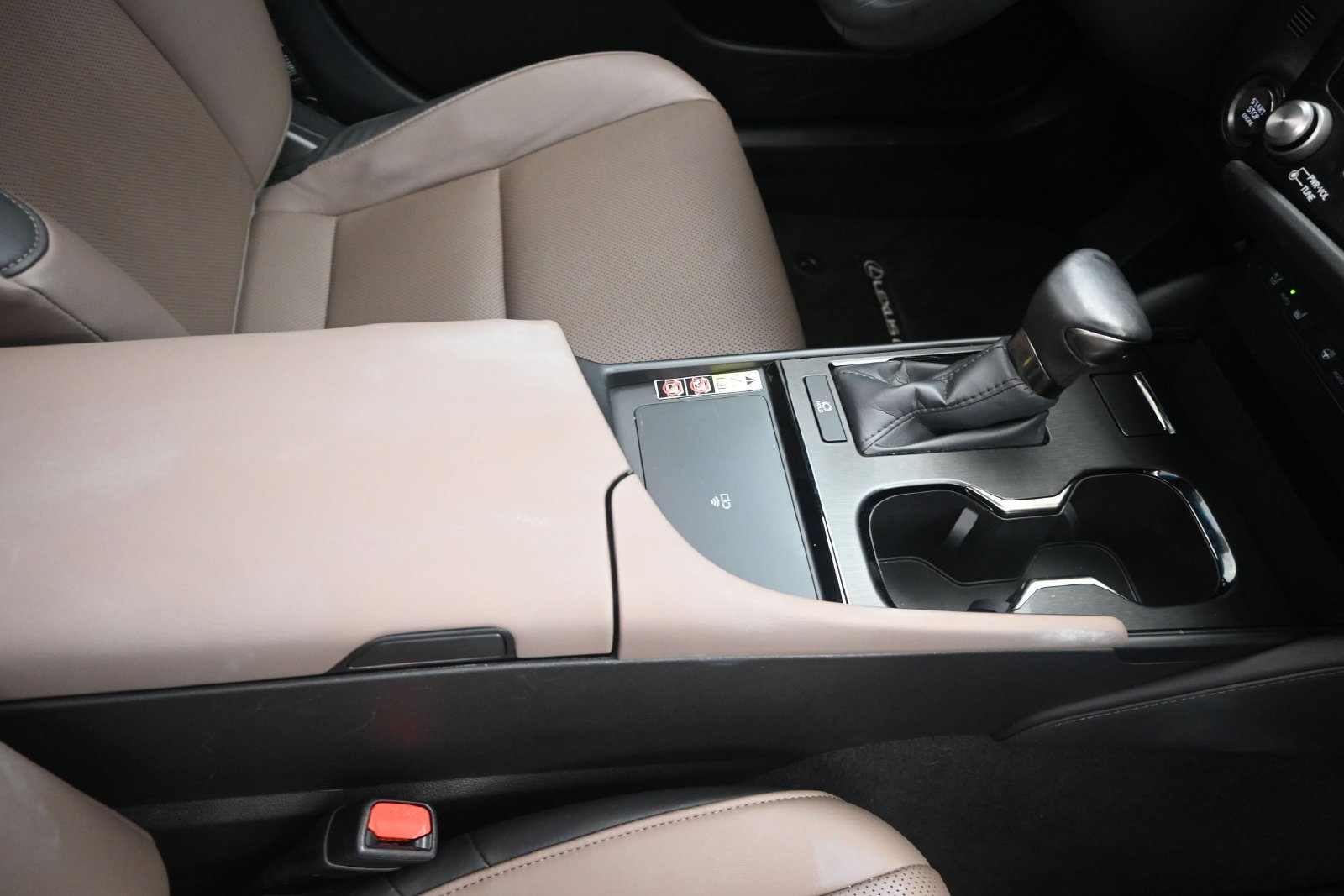 Certified Used 2024 White Lexus 350 image 26