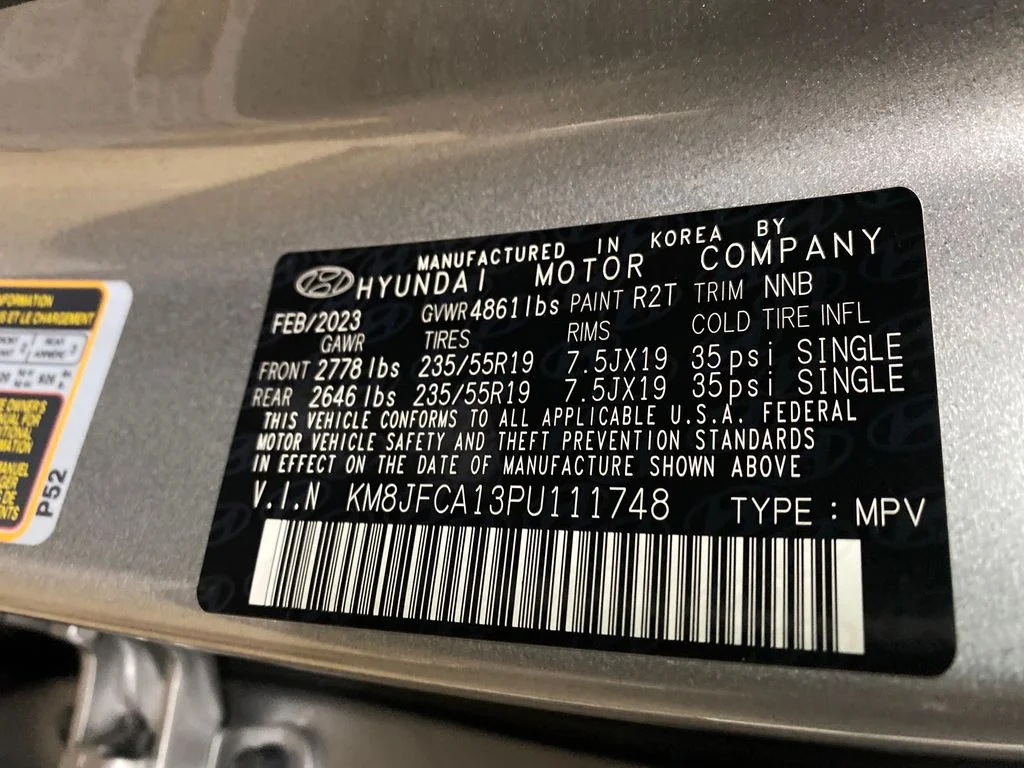 Used 2023 Silver Hyundai SEL Convenience image 28