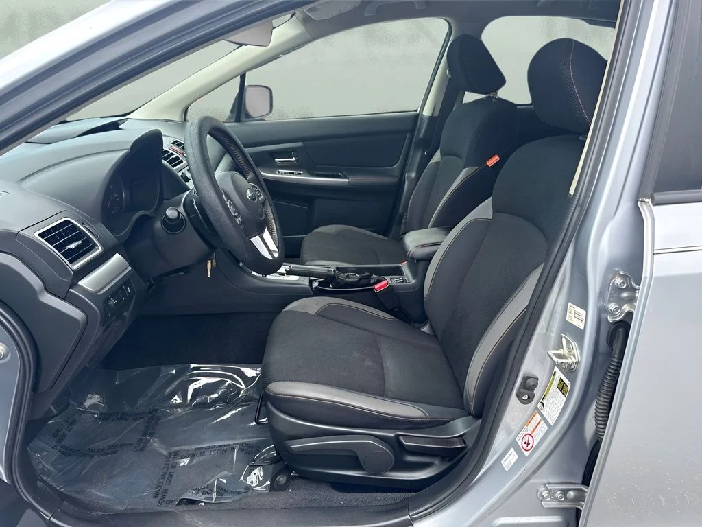Used 2017 Silver Subaru 2.0i Premium image 5